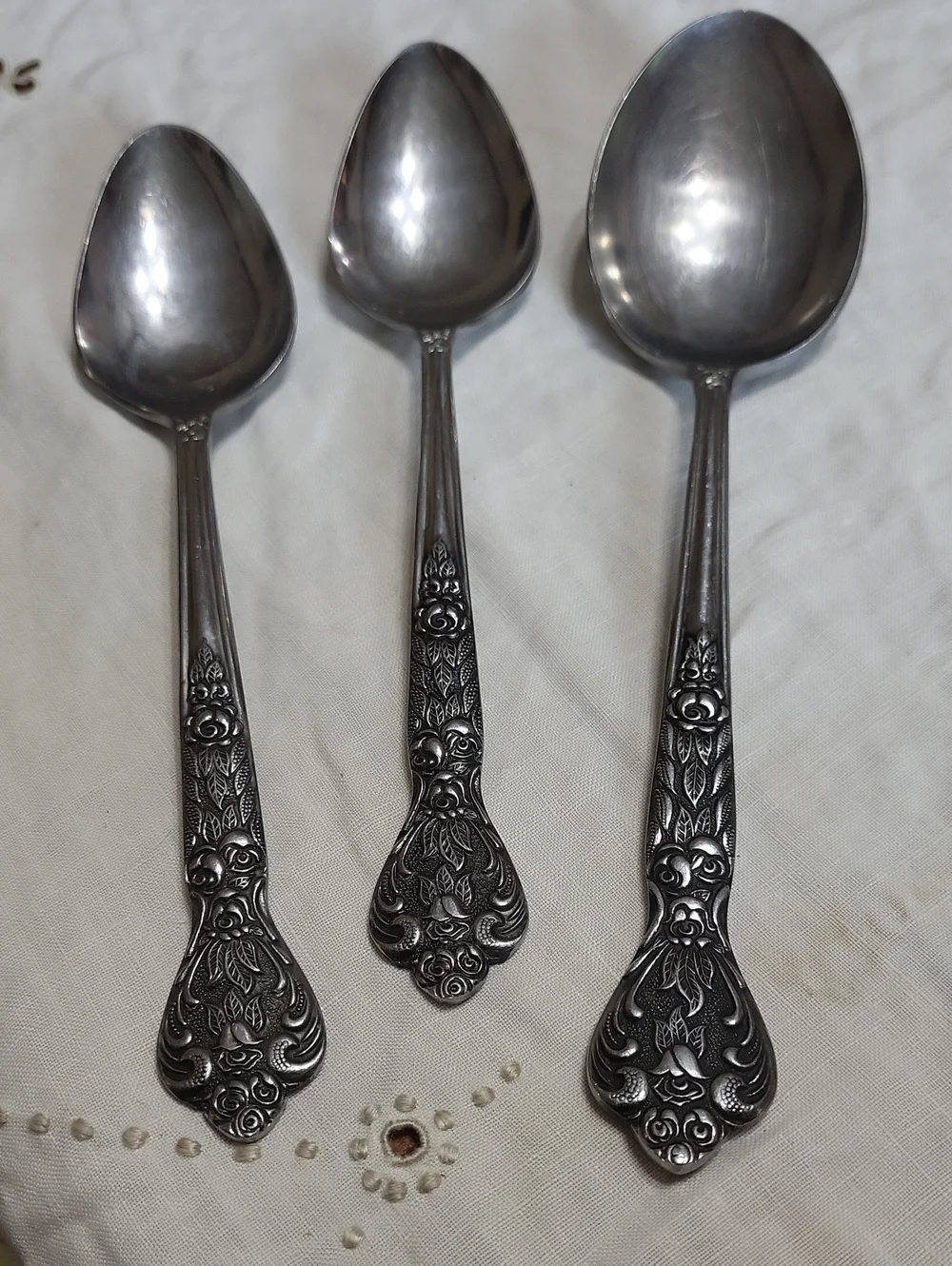 Vintage MSI Japan Versailles Spoons